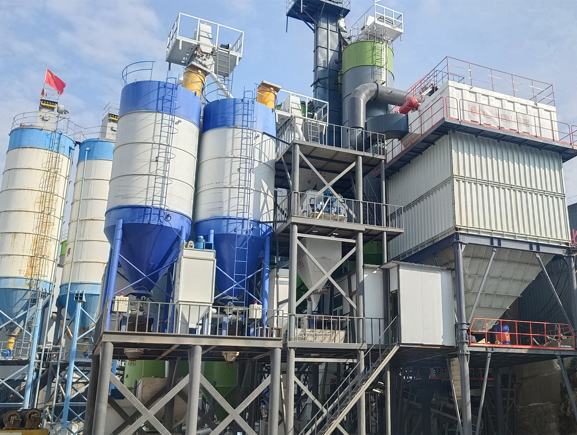 什么是機(jī)制砂？制砂設(shè)備推薦？一套制砂樓多少錢？