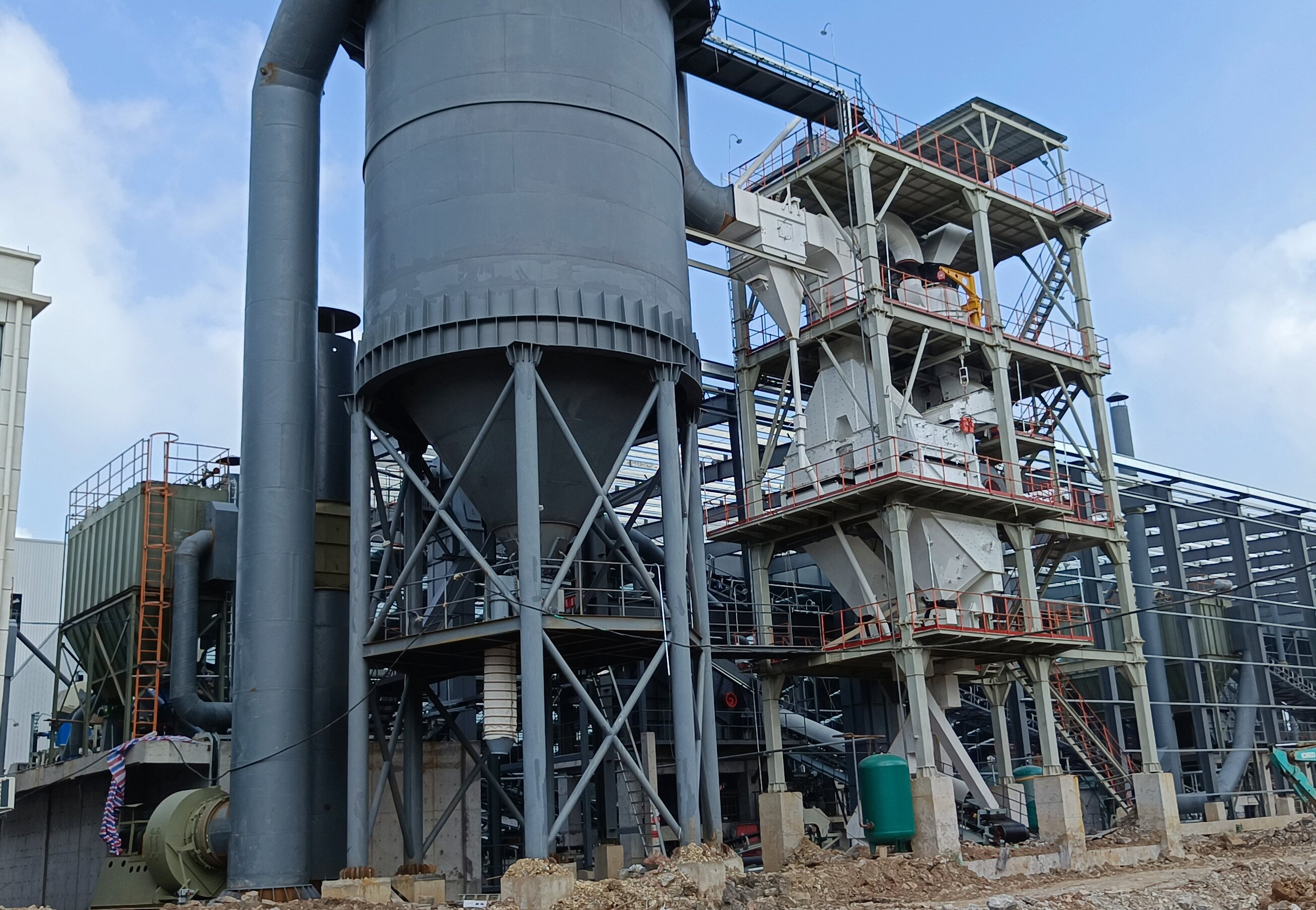 制砂樓技術(shù)優(yōu)勢大揭秘：從環(huán)保到智能，重塑砂石生產(chǎn)新生態(tài)